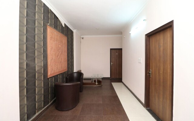 Oyo 30370 R K Guest House