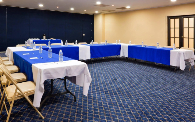 Holiday Inn Express Mexico Santa Fe by IHG