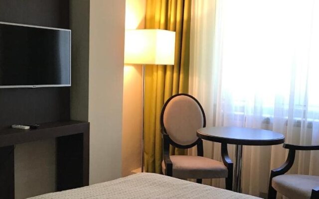 Hotel Alex