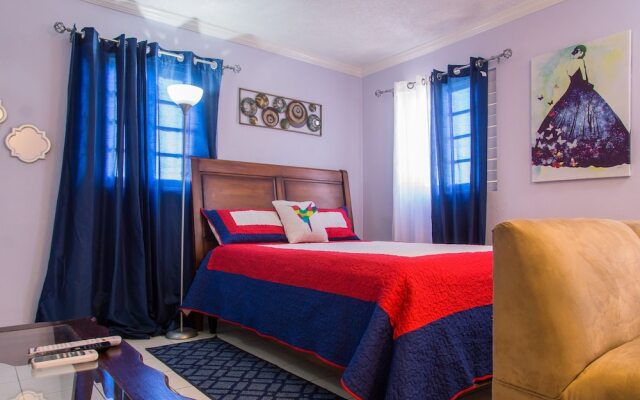 Oakland LR by Pro Homes Jamaica