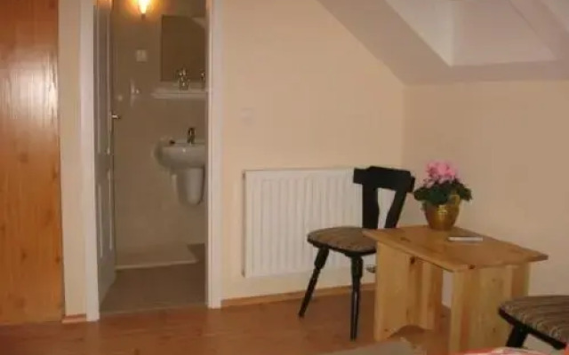 Bordó Hordó Fogadó - фото 4