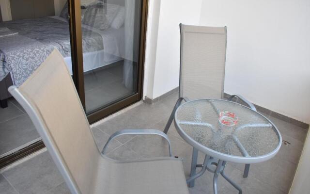 Marias Apartment - in city centre,near beach