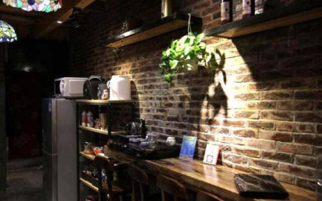 Yue Coffee Inn
