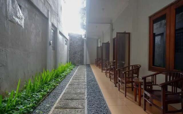 Sans Hotel Heryon Yogyakarta