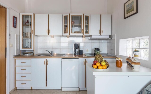Awesome Apartment in Barbariga With 2 Bedrooms and Wifi