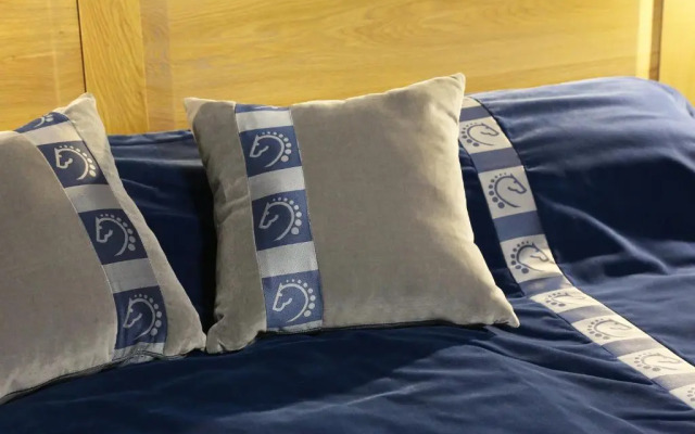 Hédervári Lovas Vendégház