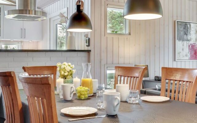 "Aafje" - 3.9km from the sea in Western Jutland