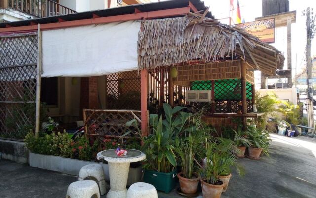 Room 4 Smart Travelers Rawai