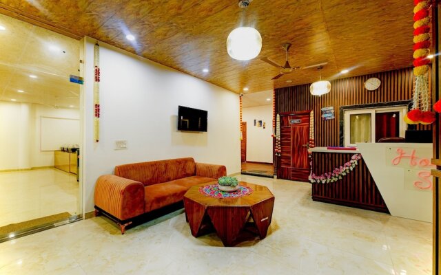 Hotel Shiva Lake Mussorrie