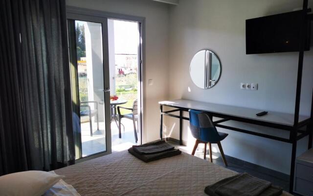 Anemona Beach Apartments