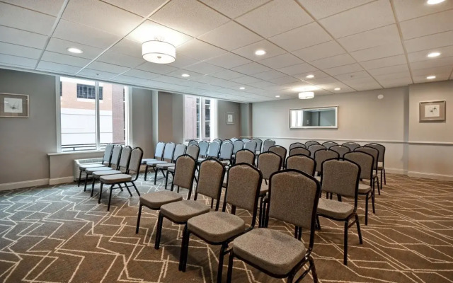 Holiday Inn Lancaster by IHG