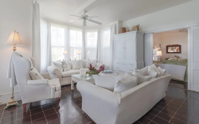 Folly 4 Bedroom Home
