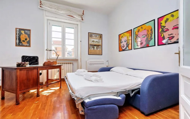 Luxury, Large Flat With Terrace on Vatican Walls