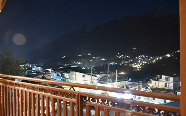 Taj Guest House