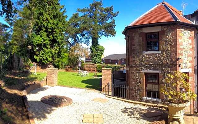 Ty Mynydd Lodge