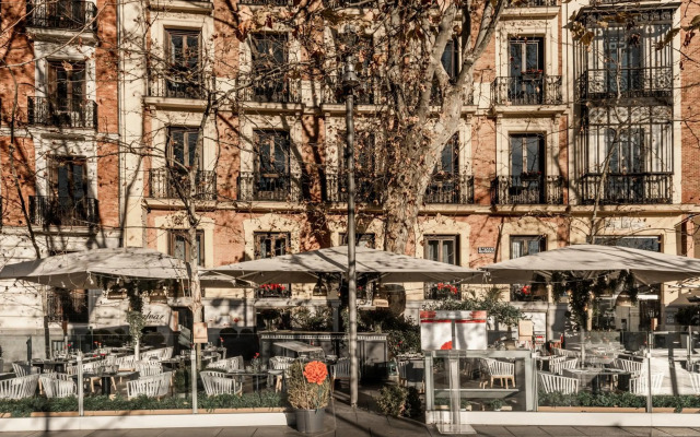 Hospes Puerta de Alcalá, a Member of Design Hotels