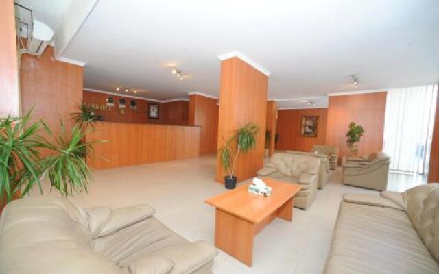 Terrace Furnished Apartments- Hawally 1