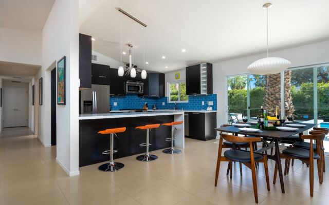 Celebrity Hideaway at Movie Colony East