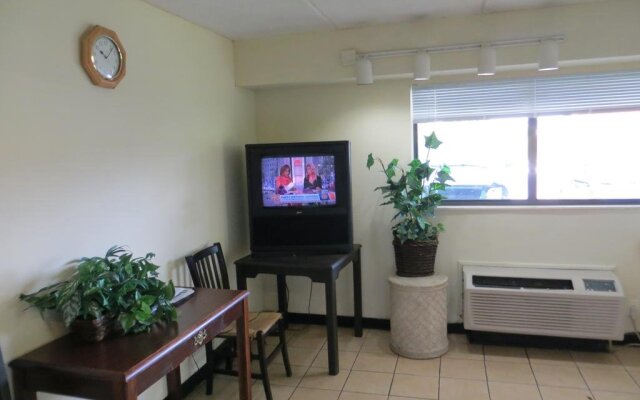 A2C Budget Hotel