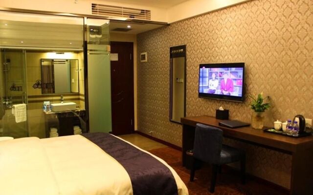Futaifeng Shishang Hotel