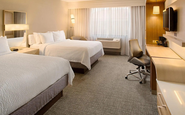 Courtyard by Marriott Sacramento Midtown