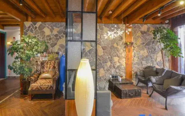 Xiangsheli Foguang Qifu Boutique Inn