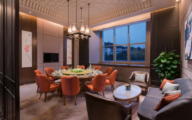 DoubleTree by Hilton Hotel Shiyan