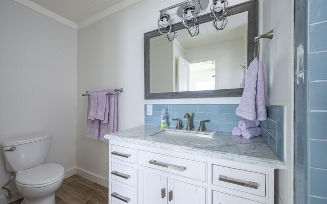 Lavender Beach House 2 Bedroom Home