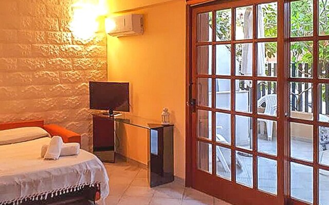 Stunning Home in Marzamemi Fraz. With Wifi and 2 Bedrooms