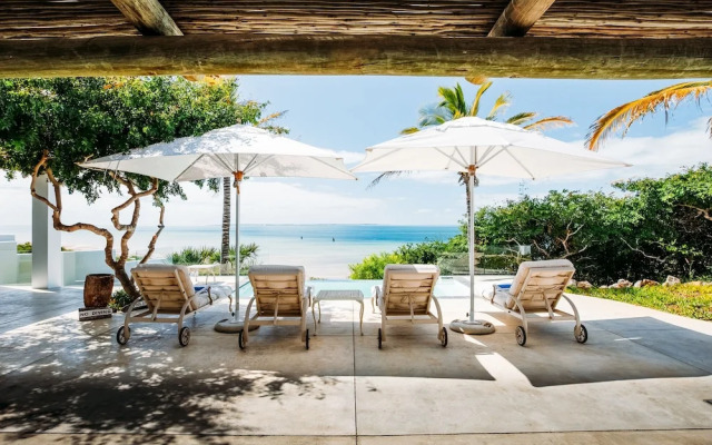 Santorini Mozambique