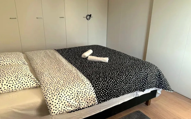 Room-cozy Double Bedroom in Espoo