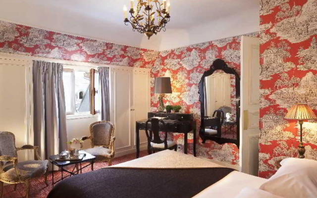 West-End Hotel
