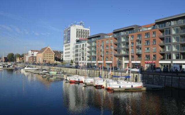 777 Apartments & Cars _ Main City