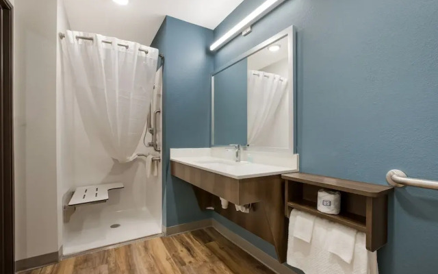 WoodSpring Suites South Brunswick - Princeton