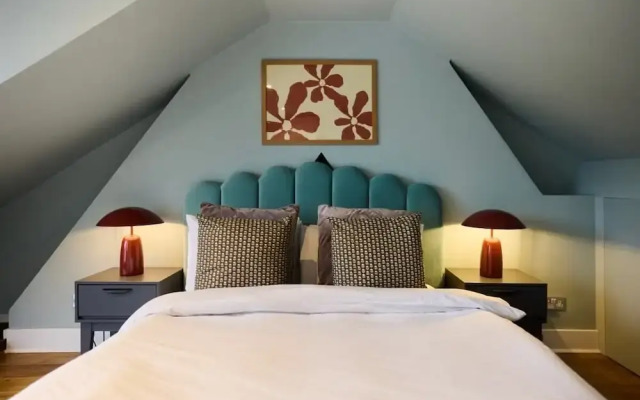 The Kensal Green Hideout - Classy 2bdr Apartment