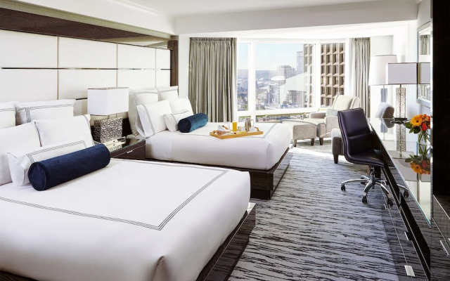 Pan Pacific Vancouver Pacific Club
