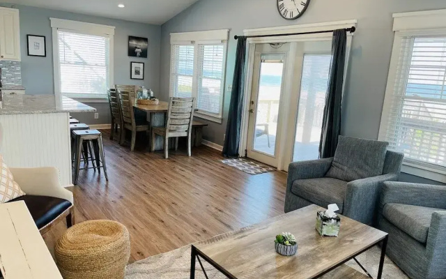 3/4 Time - 4 Br Home