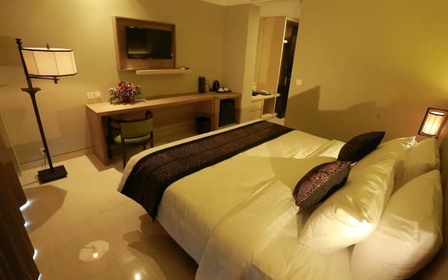 éL Hotel Royale Banyuwangi