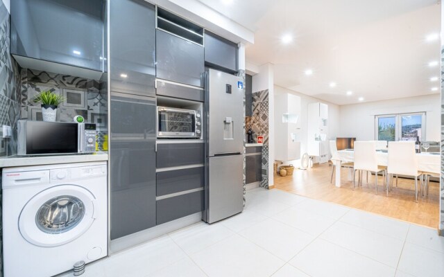 Villa Veneza by Hellovacations