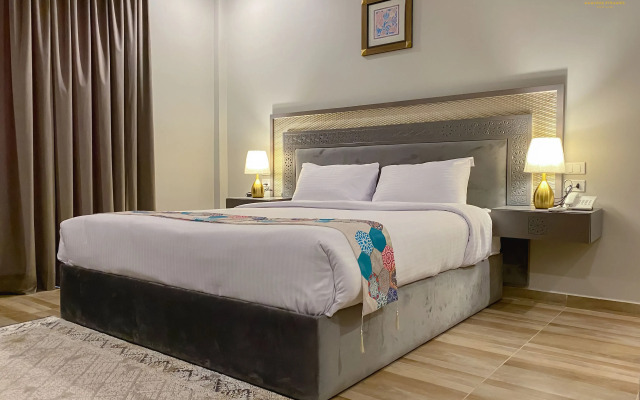 Mamlouk Pyramids Hotel