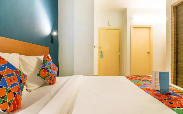 OYO 78582 SilverKey Hotel Mayfair Tower