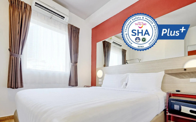 Easy Planet Phuket, Patong