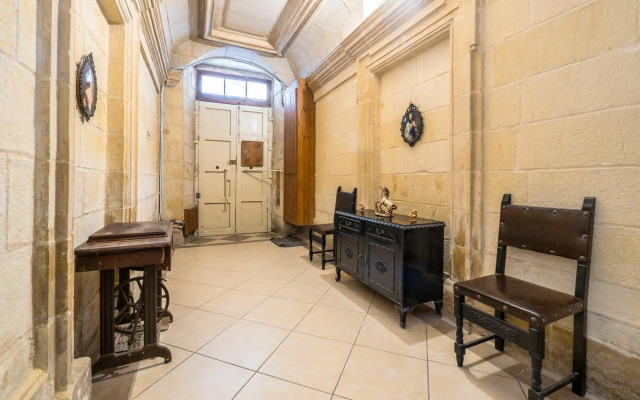Valletta Main Street Apartment DELUXE