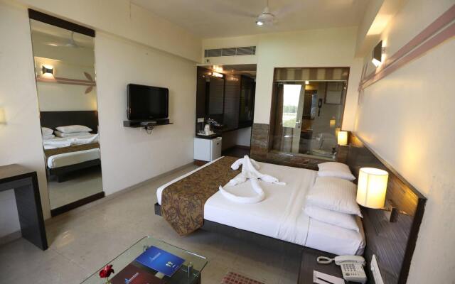 Silver Cloud Hotel & Banquets Ahmedabad