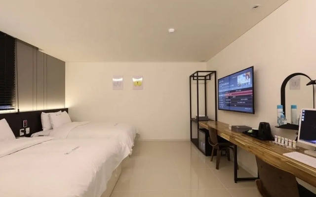 Suwon Saint Hotel