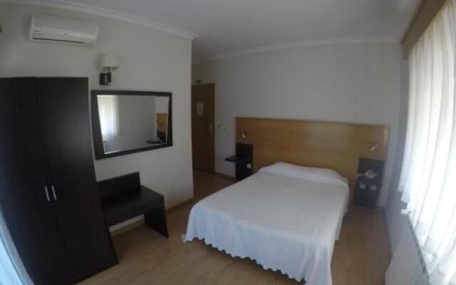 Hotel Covilhã Jardim