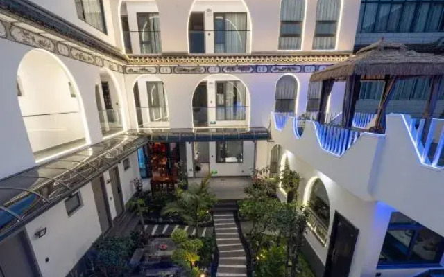 Qiyuan Holiday Hotel (Longkan Pier Branch)