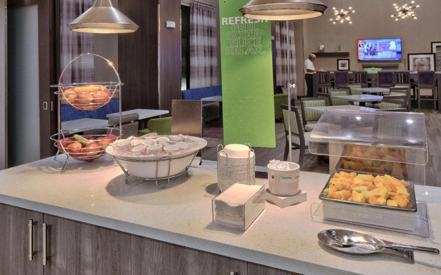 Hampton Inn & Suites Guthrie