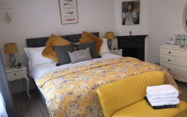 Abbots Leigh Bed & Breakfast