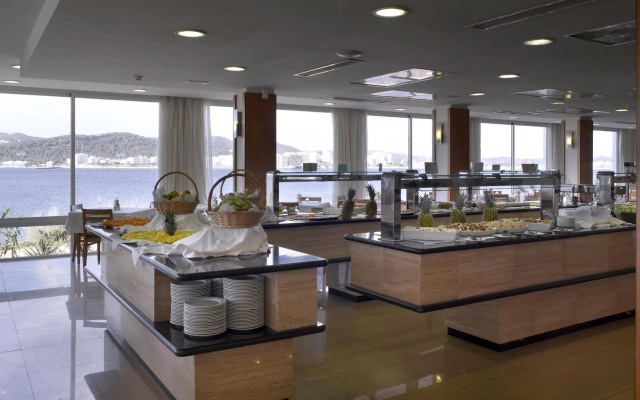 Отель Amare Beach Hotel Ibiza